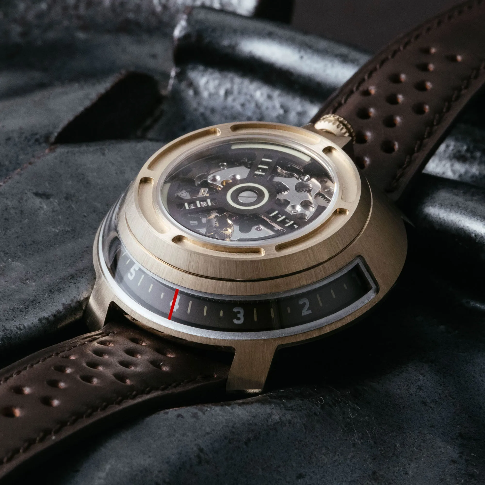 Invertor II Automatic Khaki Coffee
