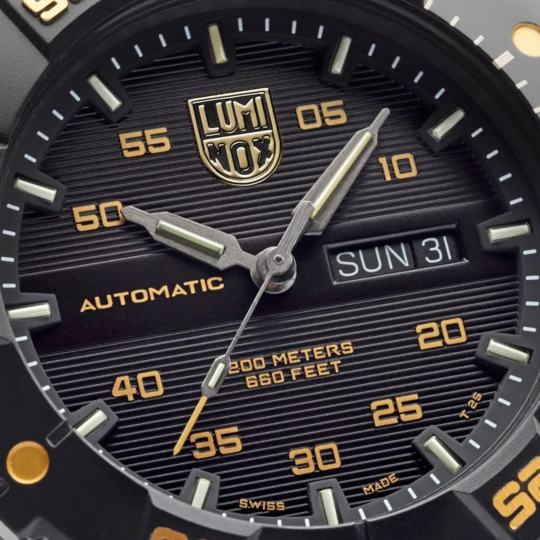 Master Carbon SEAL Automatic, Limited Edition, 45 mm, Military Dive Watch - 3865.GOLD