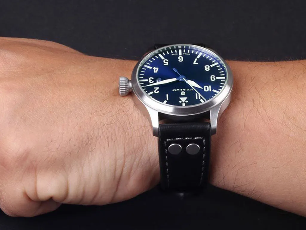 Nav B-Uhr 44 Date Blue