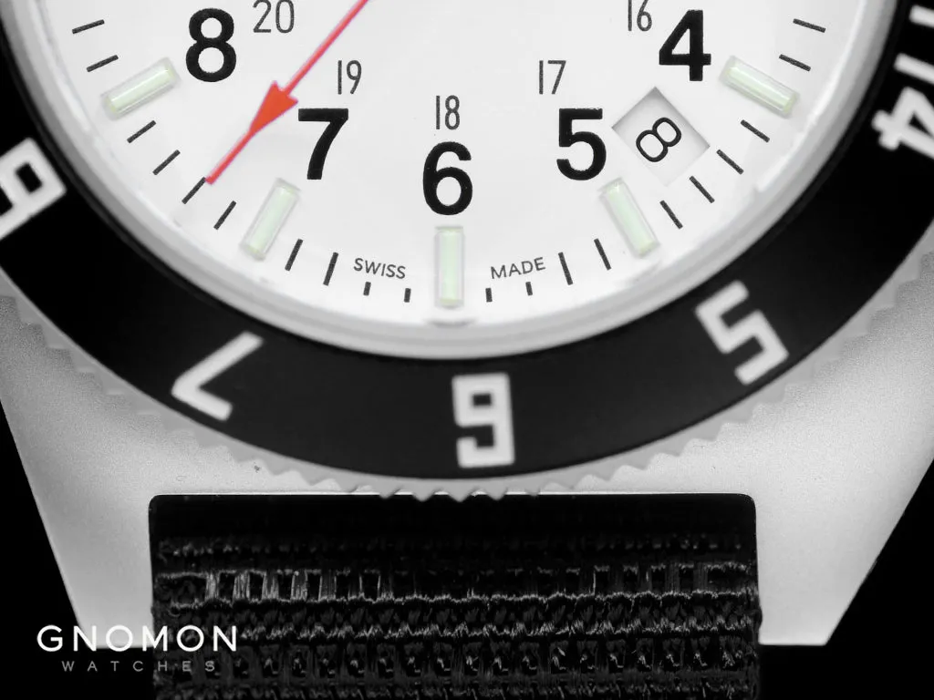 Pilot’s Navigator Stainless Steel Arctic Quartz w/Date (SSNAV-D) - Ballistic Nylon Ref. WW194013SS-0501