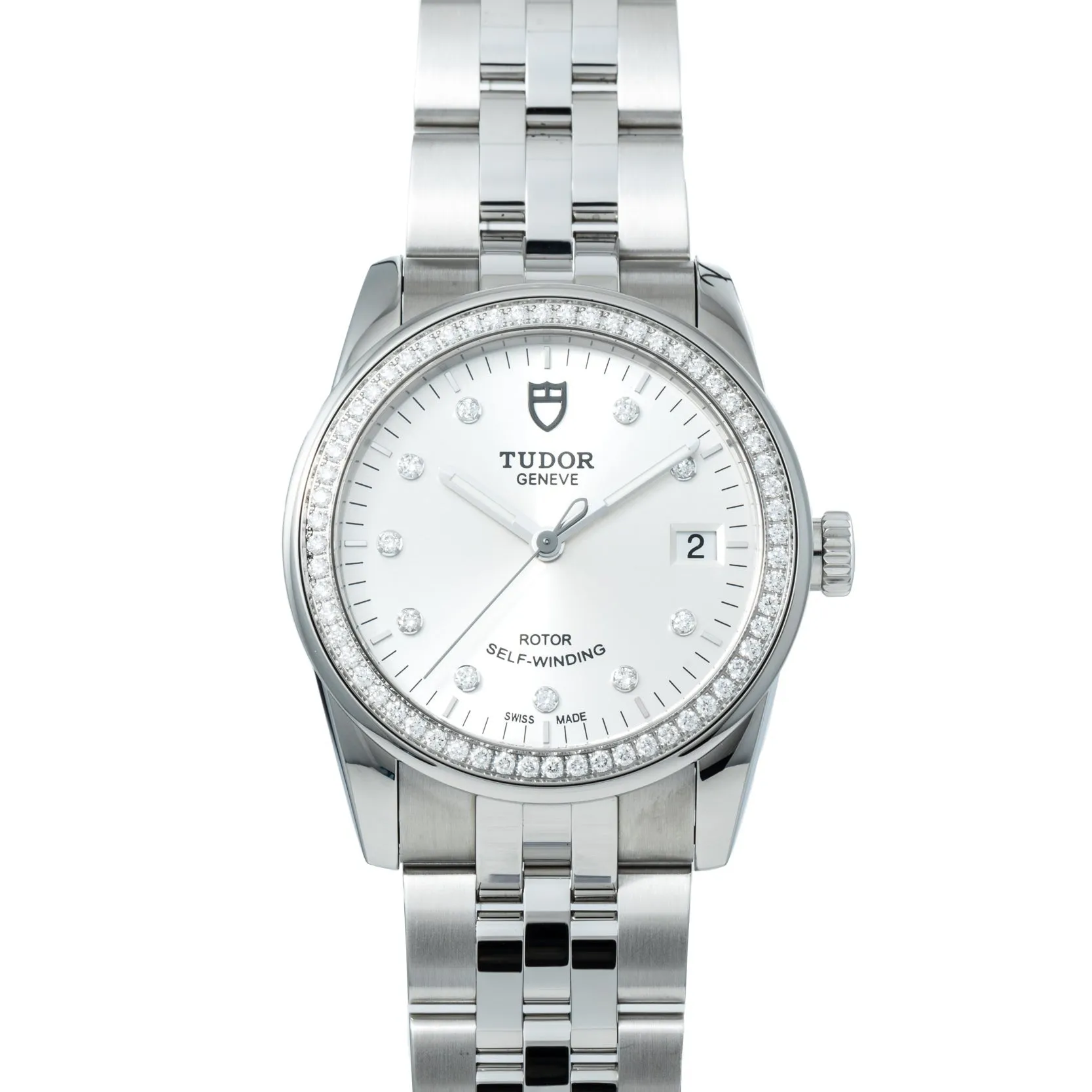 Tudor Glamour Date