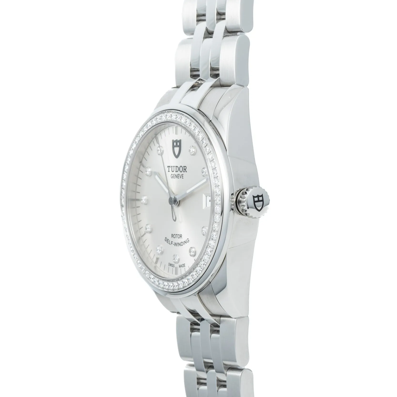 Tudor Glamour Date